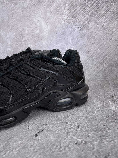 Nike Air Max Plus Triple Black - buty sportowe, opcjonalne zdjęcie 1