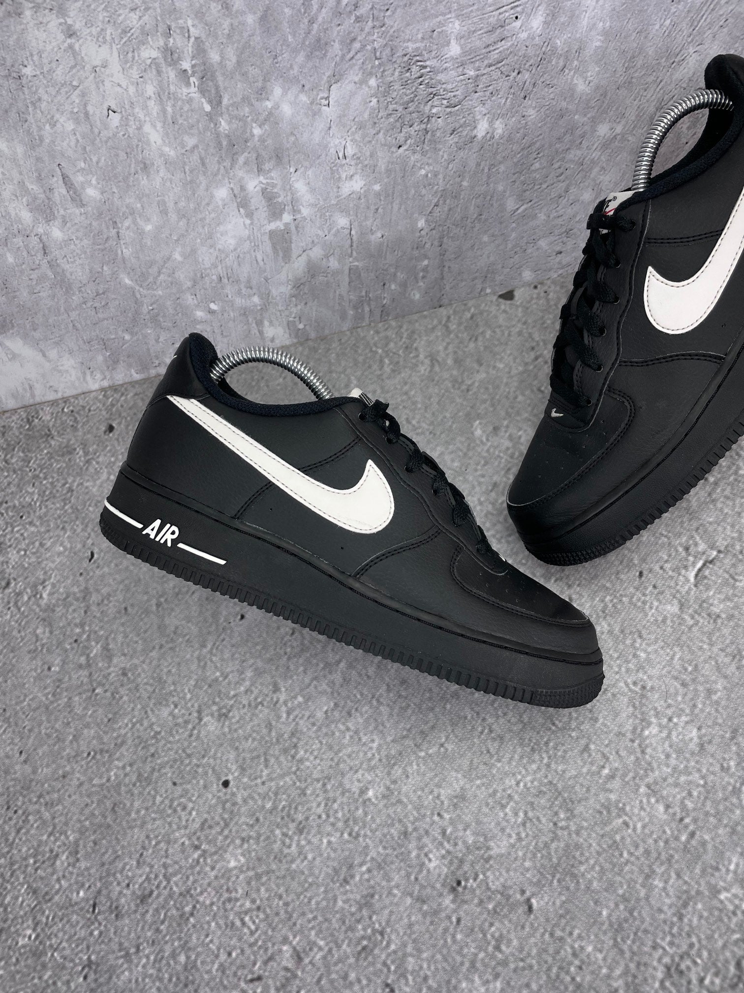 Nike Air Force 1 Low Phantom - buty sportowe, zewnętrzny panel lewego buta
