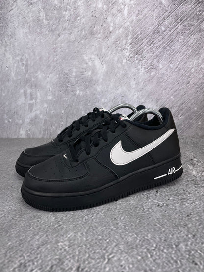 Nike Air Force 1 Low Phantom - buty sportowe, widok z boku na tle studyjnym