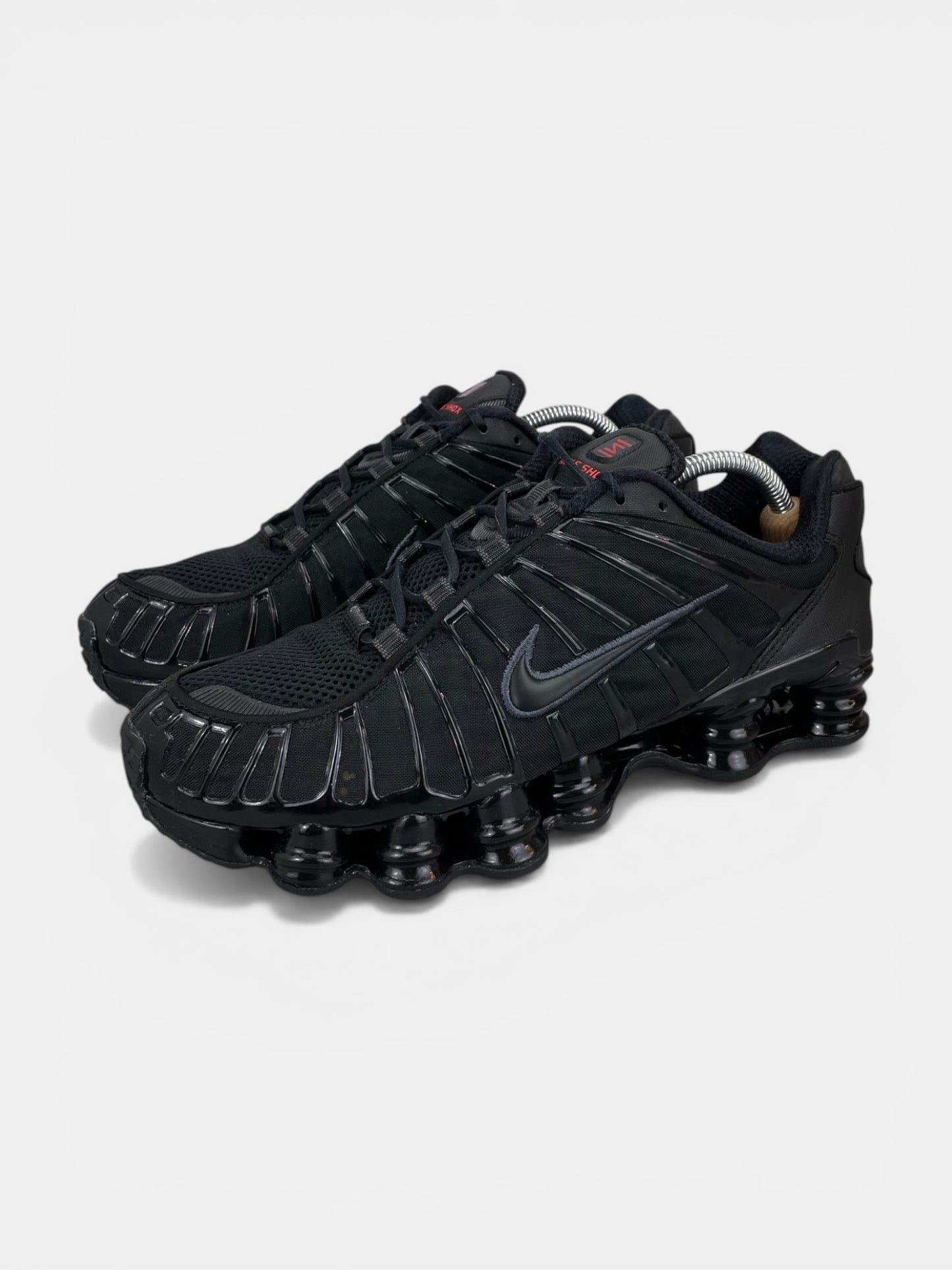 Nike Shox TL Metallic Hematite - buty sportowe, widok z boku