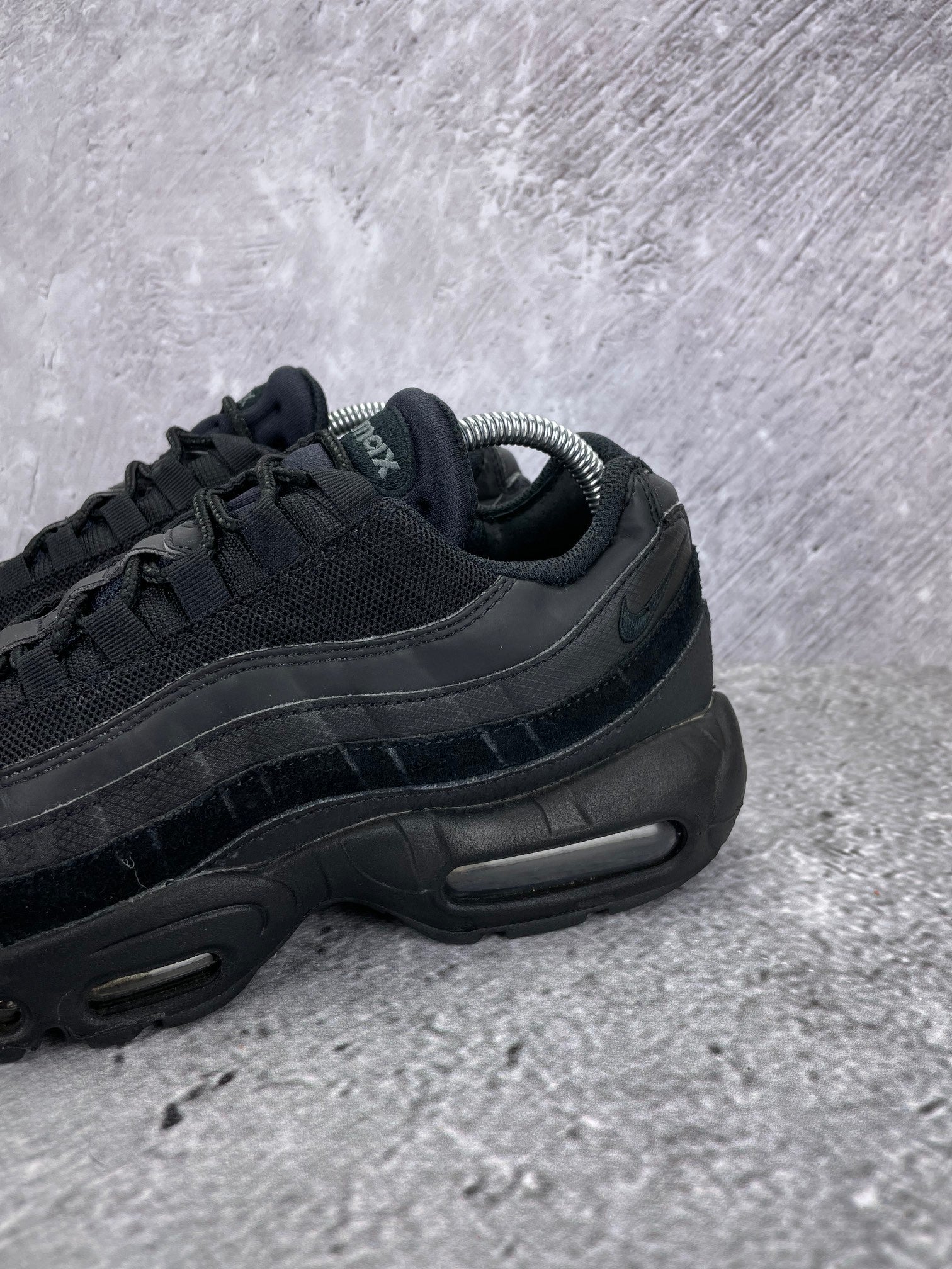 Nike Air Max 95 Essential Triple Black - buty sportowe, opcjonalne zdjęcie 1
