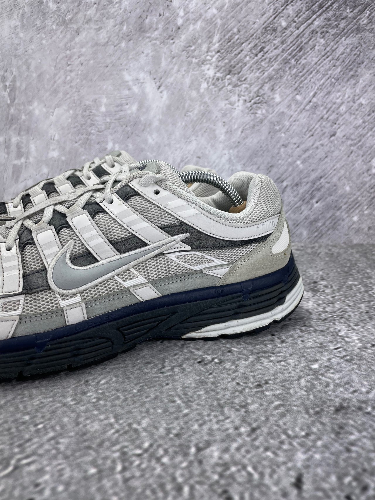 Nike P-6000 Photon Dust Anthracite - buty sportowe, opcjonalne zdjęcie 1