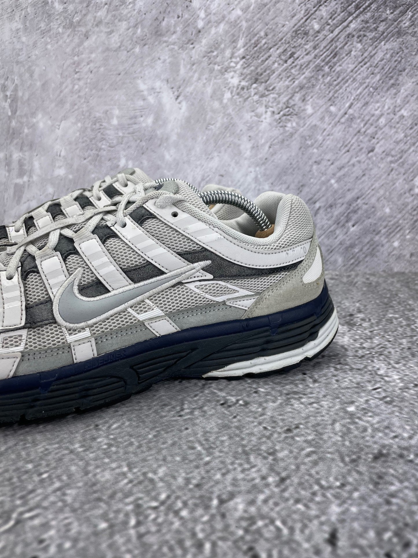 Nike P-6000 Photon Dust Anthracite - buty sportowe, opcjonalne zdjęcie 1