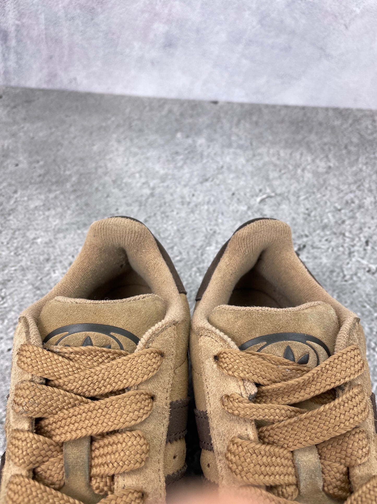 Adidas Campus 00s JI1022 - buty sportowe, zapiętki butów