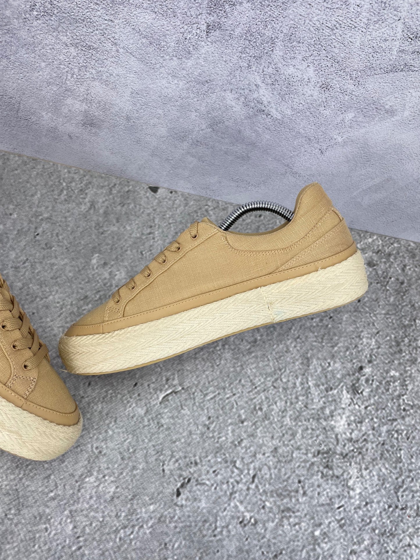 Tommy Hilfiger Vulc Linnen FW0FW07673 - buty sportowe, wewnętrzny panel prawego buta