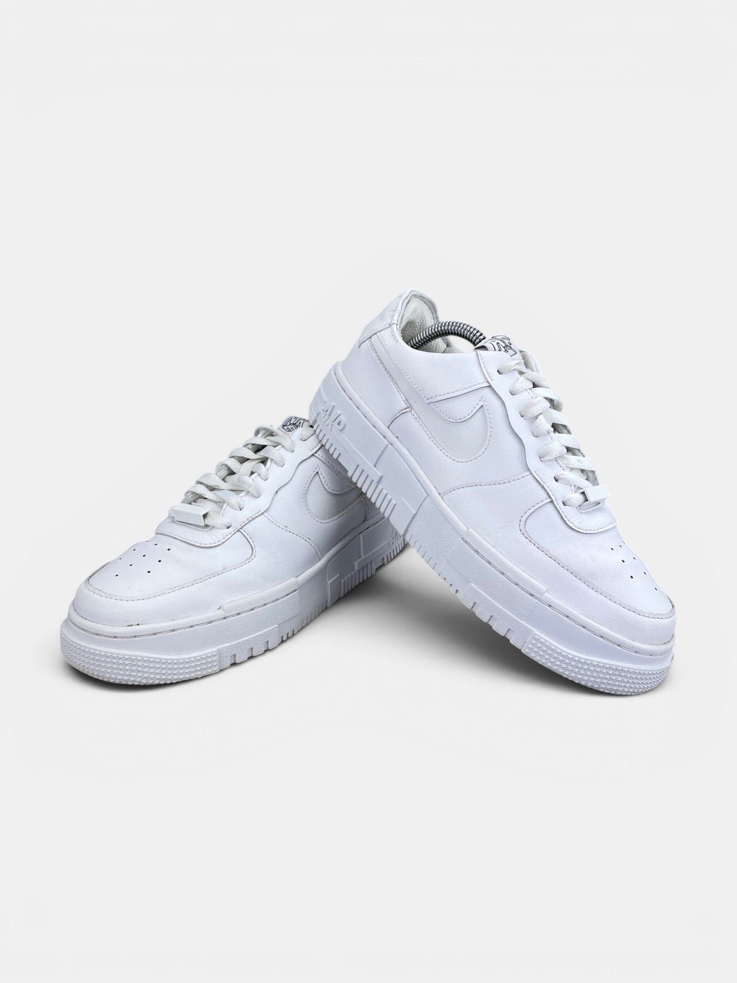 Nike Air Force 1 Pixel CK6649-100 - buty sportowe, boczny profil