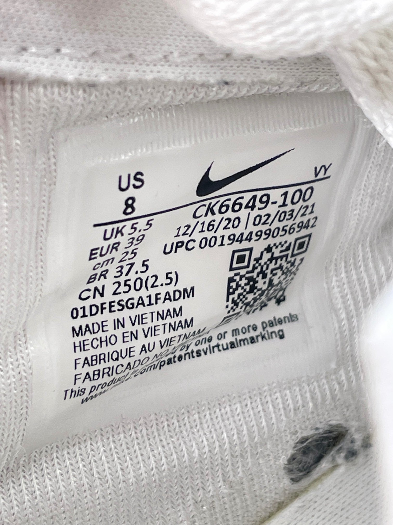 Nike Air Force 1 Pixel CK6649-100 - buty sportowe, metka