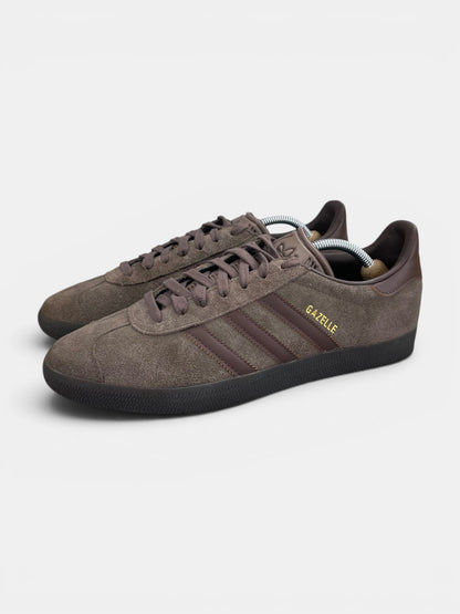 Adidas Gazelle Earth Strata - buty sportowe, widok z boku
