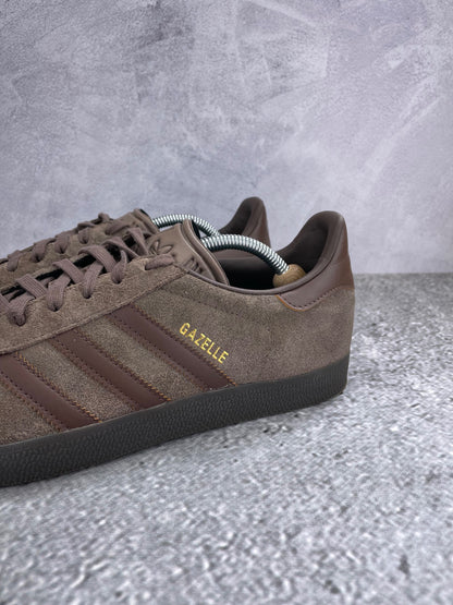 Adidas Gazelle Earth Strata - buty sportowe, opcjonalne zdjęcie 1