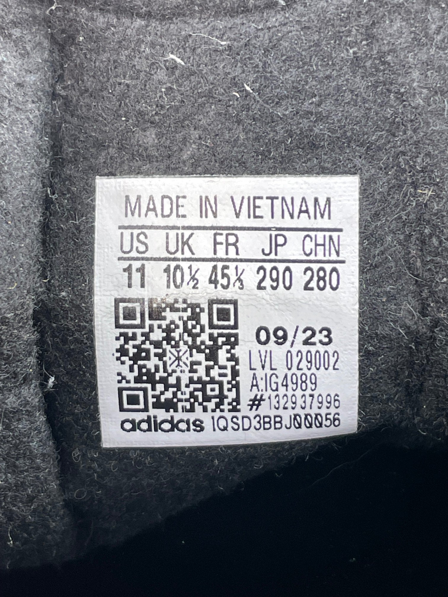 Adidas Gazelle Earth Strata - buty sportowe, metka