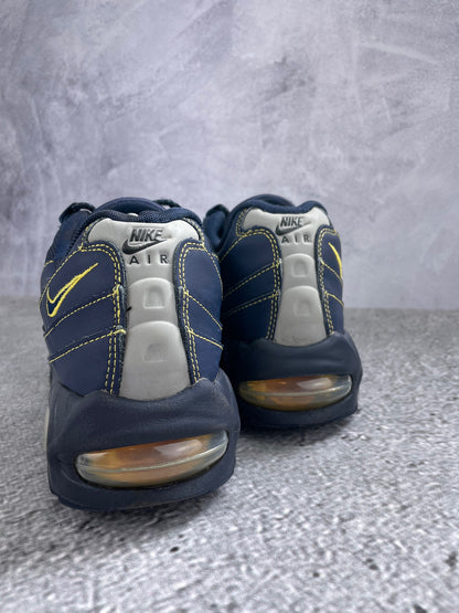 Nike Air Max 95 Michigan - buty sportowe, widok z tyłu