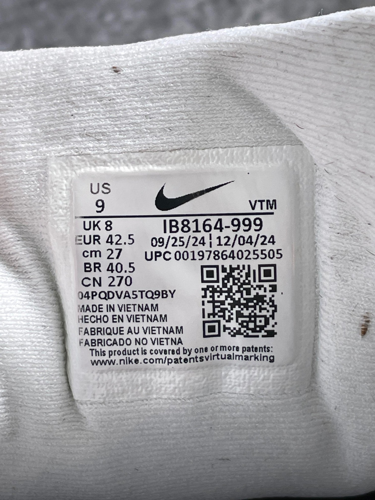 Nike Vomero 18 Multicolor - buty sportowe, metka