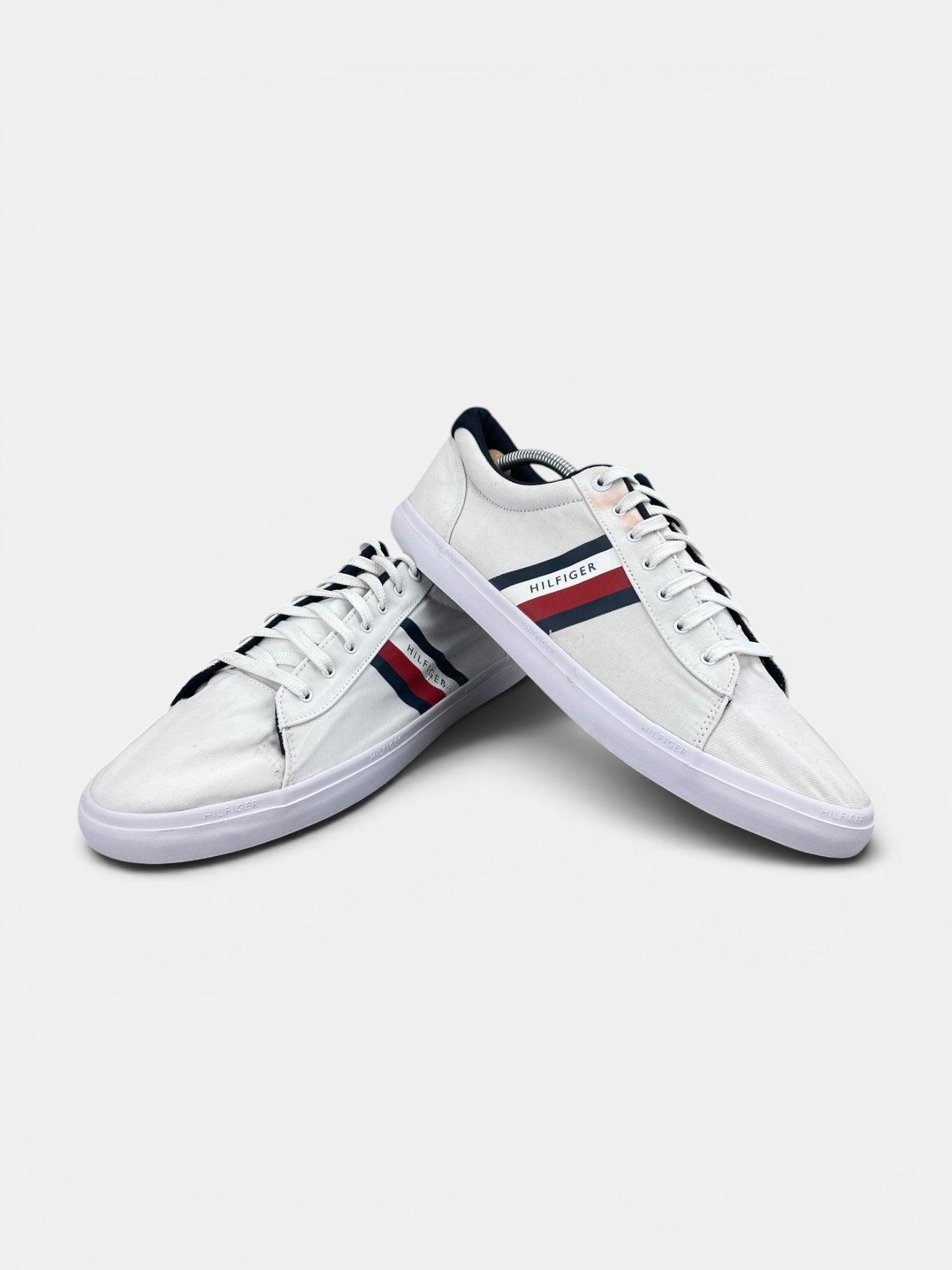 Tommy Hilfiger White Essential FM0FM03389 - buty sportowe, boczny profil