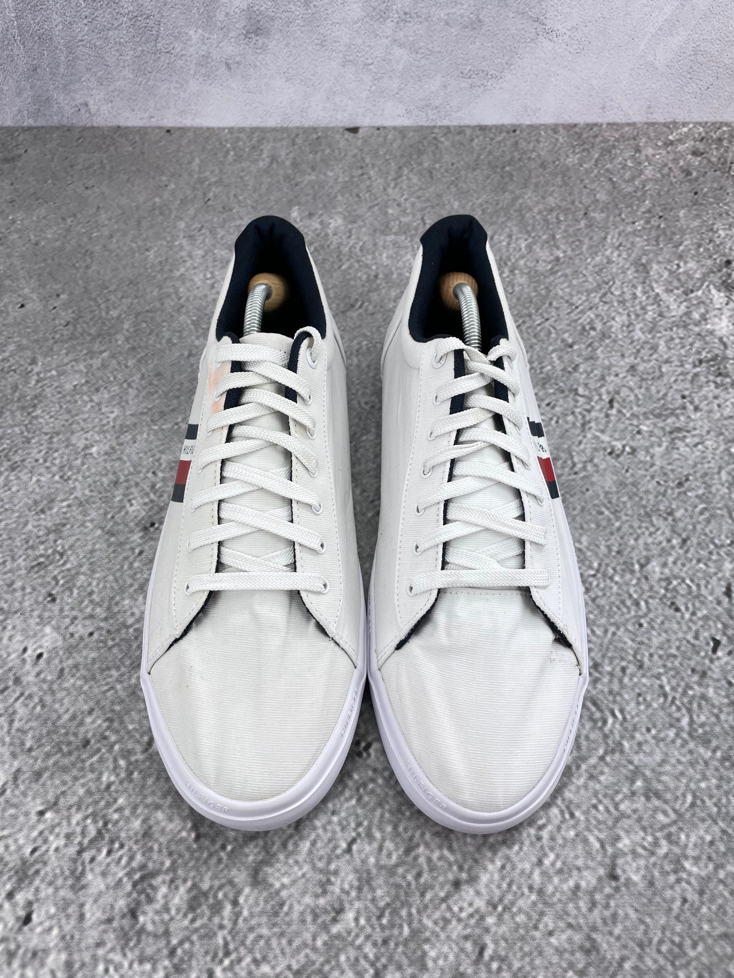 Tommy Hilfiger White Essential FM0FM03389 - buty sportowe, widok z góry