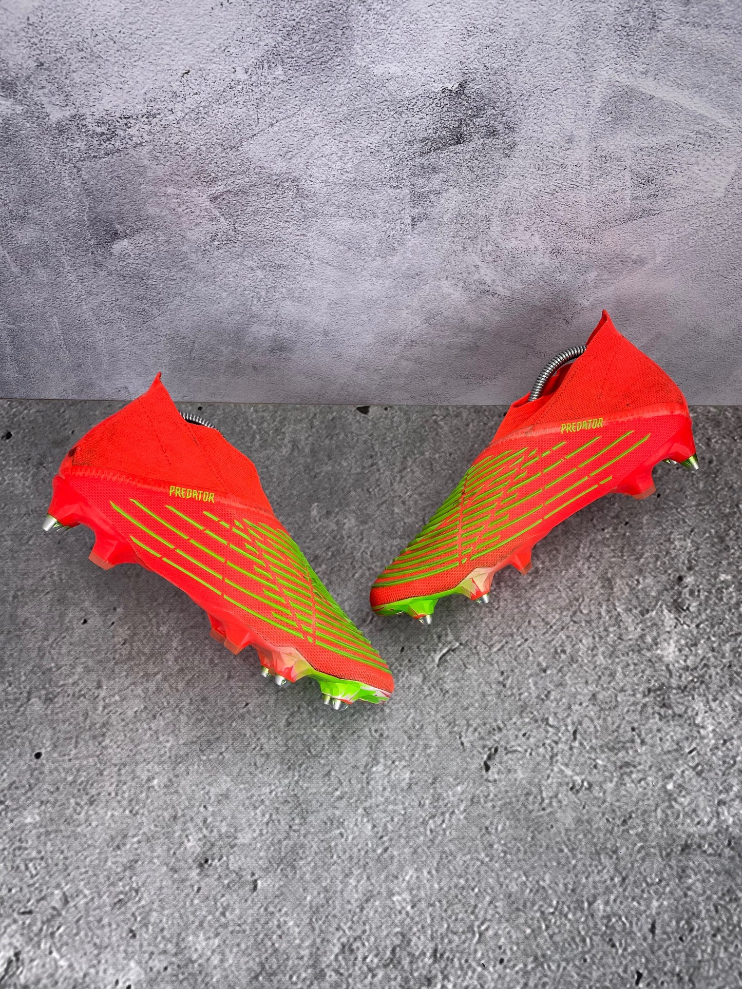 Adidas Predator Edge SG Game Data Pack - buty sportowe, zewnętrzny panel prawego buta