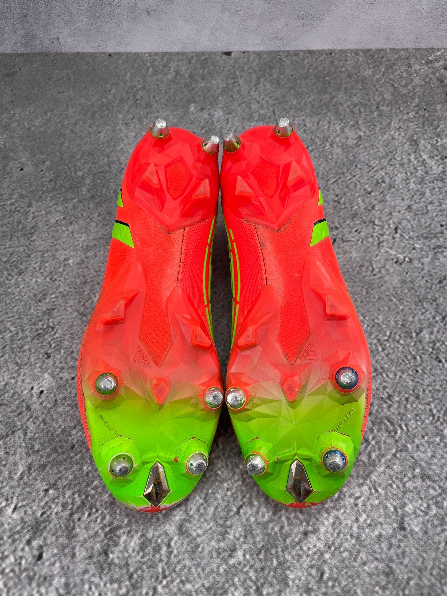 Adidas Predator Edge SG Game Data Pack - buty sportowe, podeszwa