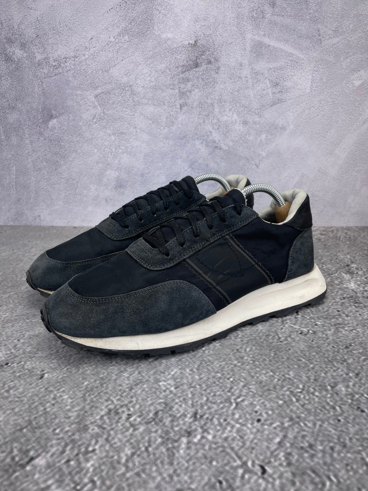 Philippe Model Tour Running - buty sportowe, widok z boku na tle studyjnym