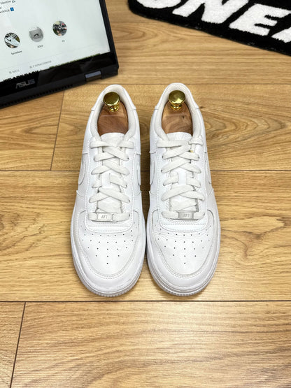Nike Air Force 1 Low (38.5)