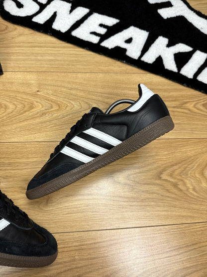 Adidas Samba (45 1/3)
