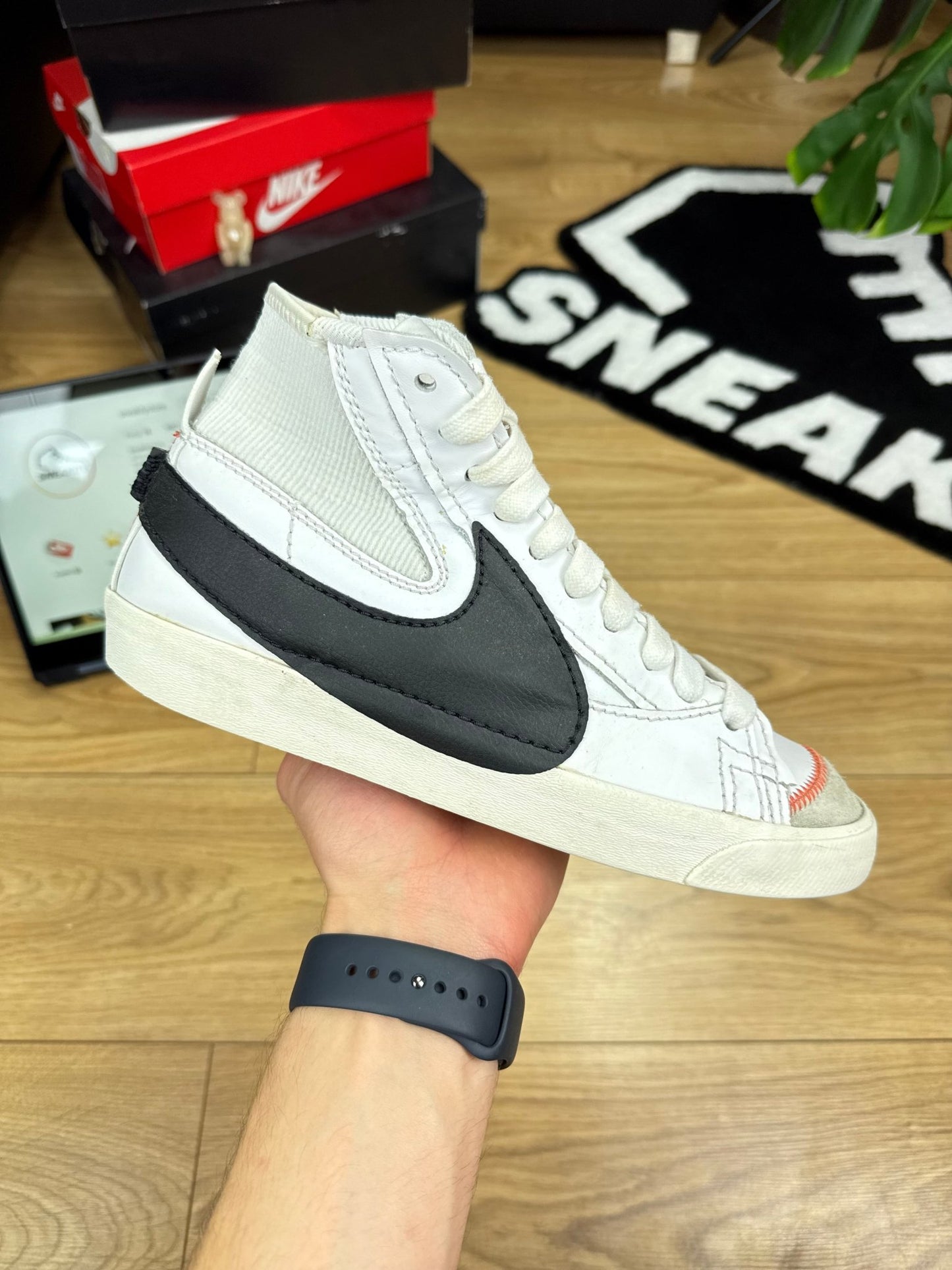 Nike Blazer Jumbo Mid (42)
