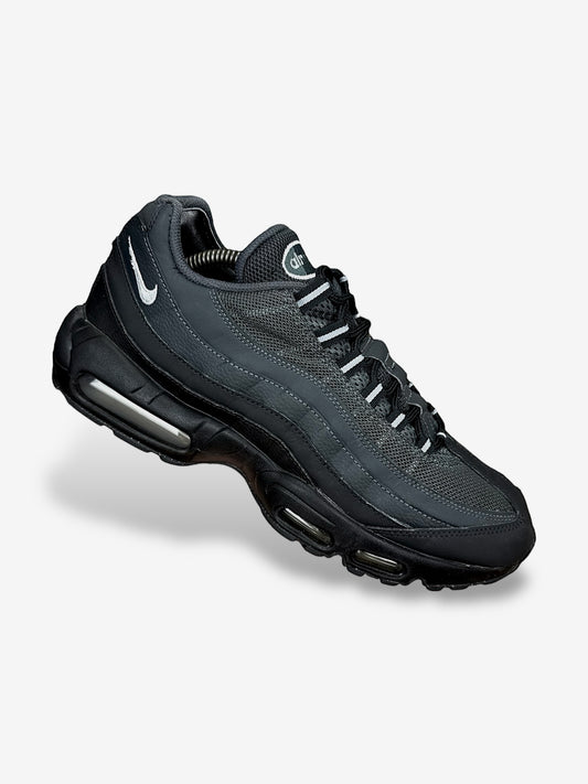 Nike Air Max 95 (42.5)