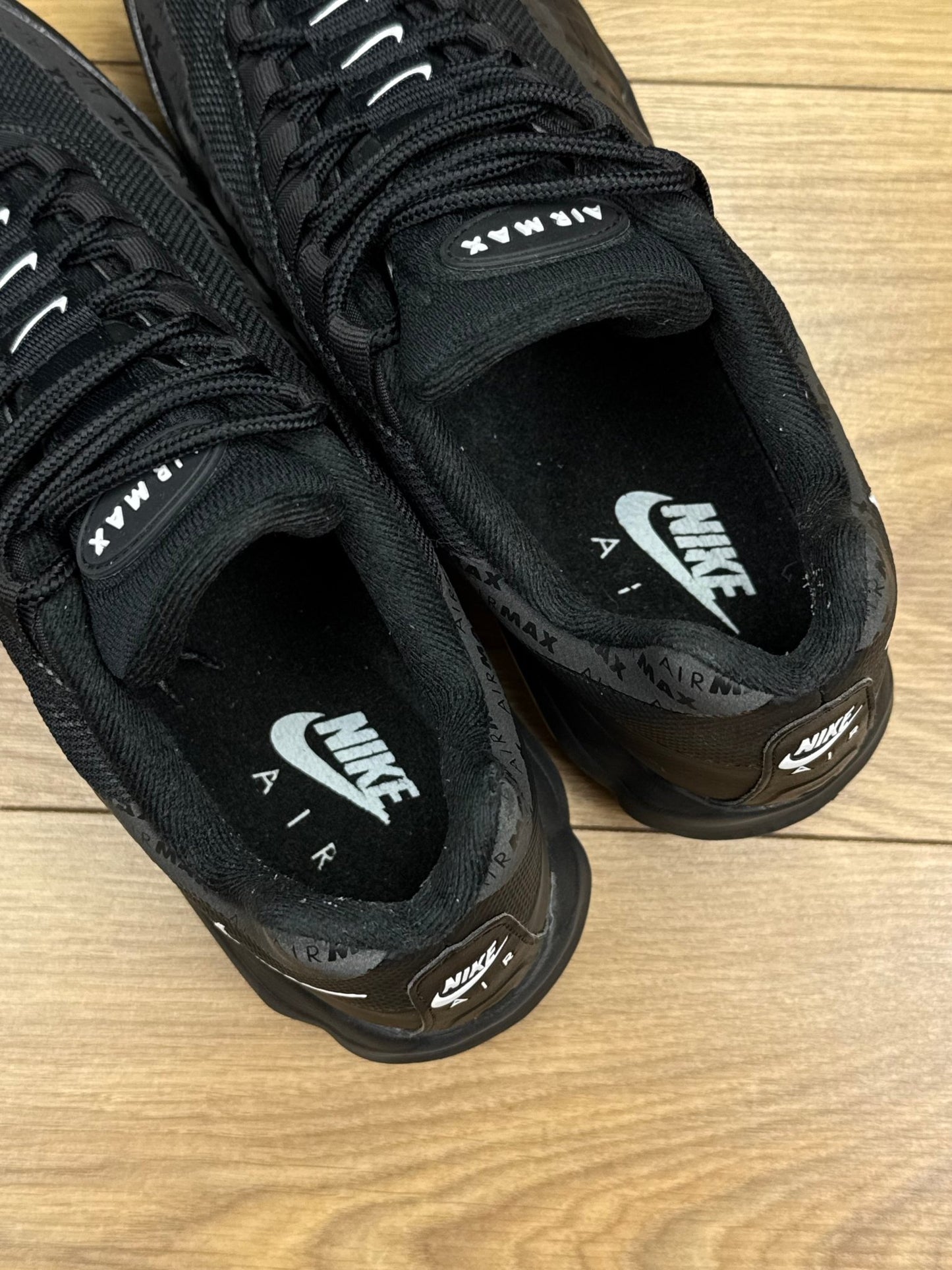 Nike Air Max 95 Ultra (41)