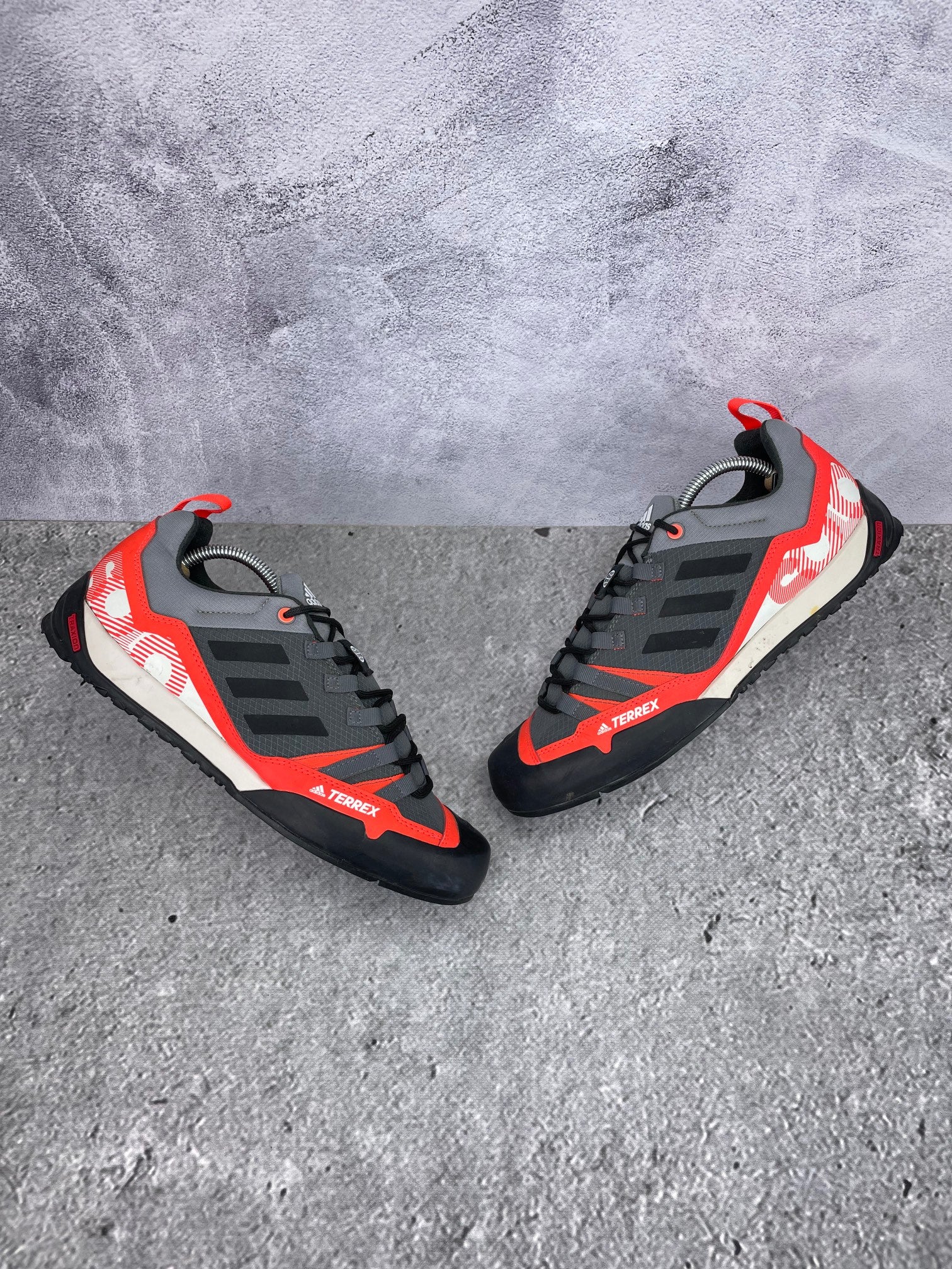 Adidas Terrex Swift Solo 2 GZ0332 - buty sportowe, widok z góry na zewnętrzną stronę butów