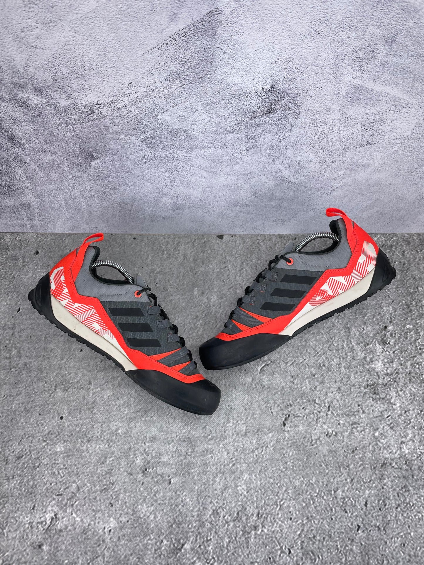 Adidas Terrex Swift Solo 2 GZ0332 - buty sportowe, zewnętrzny panel prawego buta