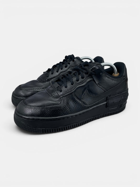 Nike Air Force 1 Low Shadow Triple Black - buty sportowe, widok z boku
