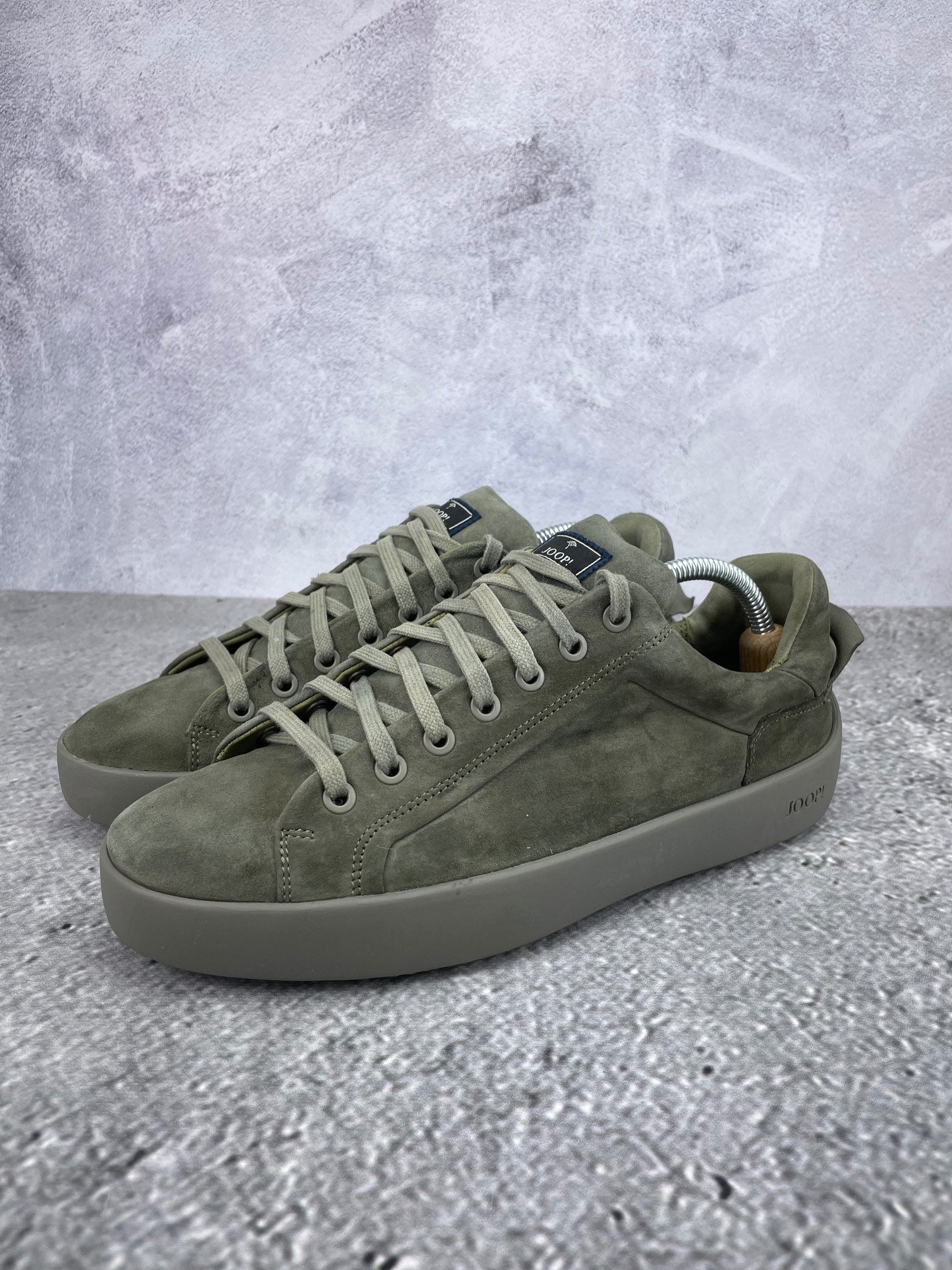 Joop! Joop Sneakers JO912O02K-N11 - buty sportowe, widok z boku na tle studyjnym