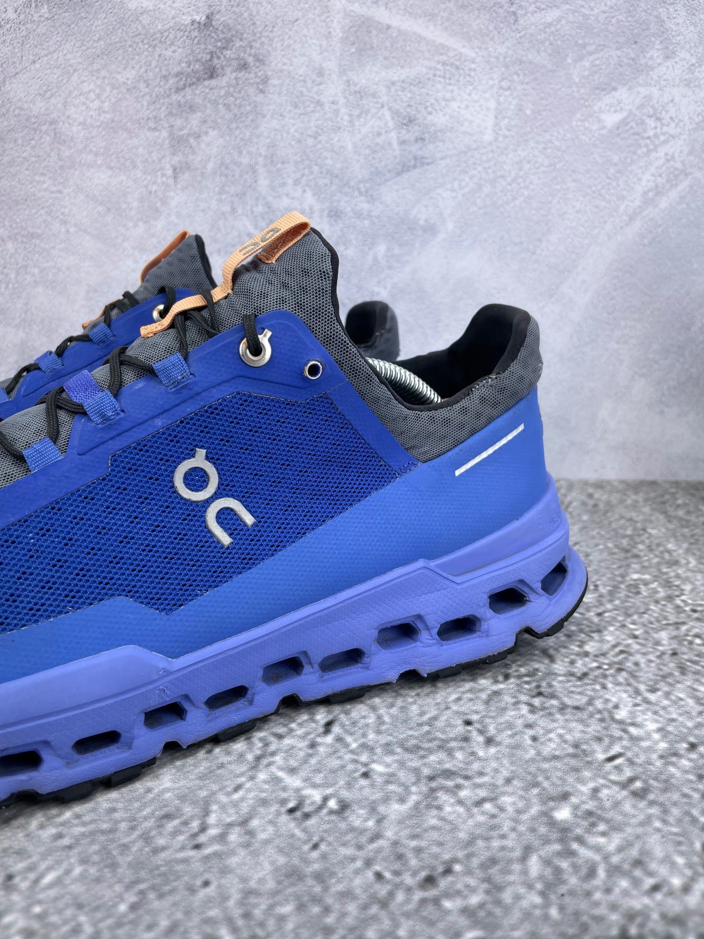 On Cloudultra 44.98574 - buty sportowe, opcjonalne zdjęcie 1