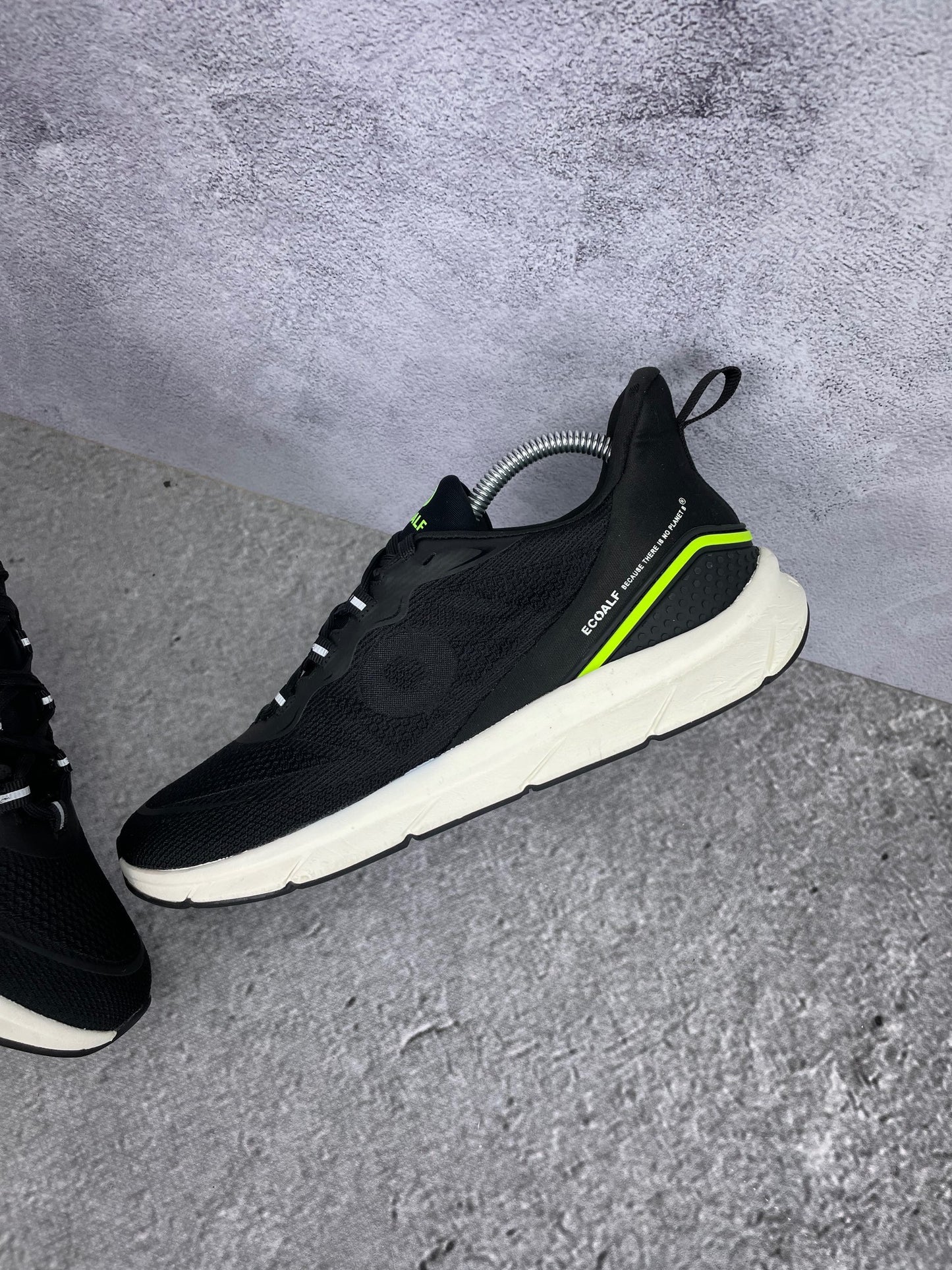 Ecoalf Sneakers - buty sportowe, widok z góry na wewnętrzną stronę butów