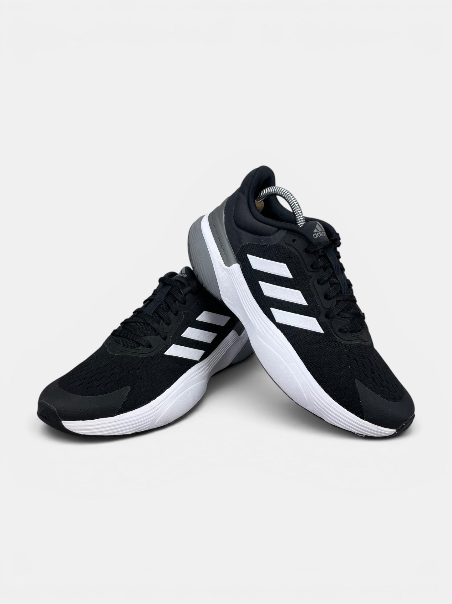 Adidas Response 3.0 GW6691 - buty sportowe, boczny profil