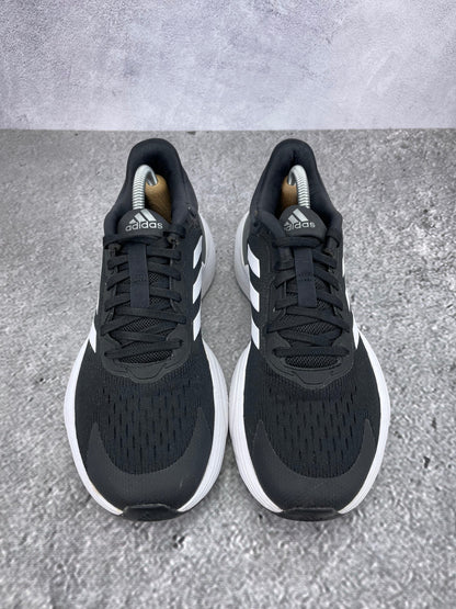 Adidas Response 3.0 GW6691 - buty sportowe, widok z góry