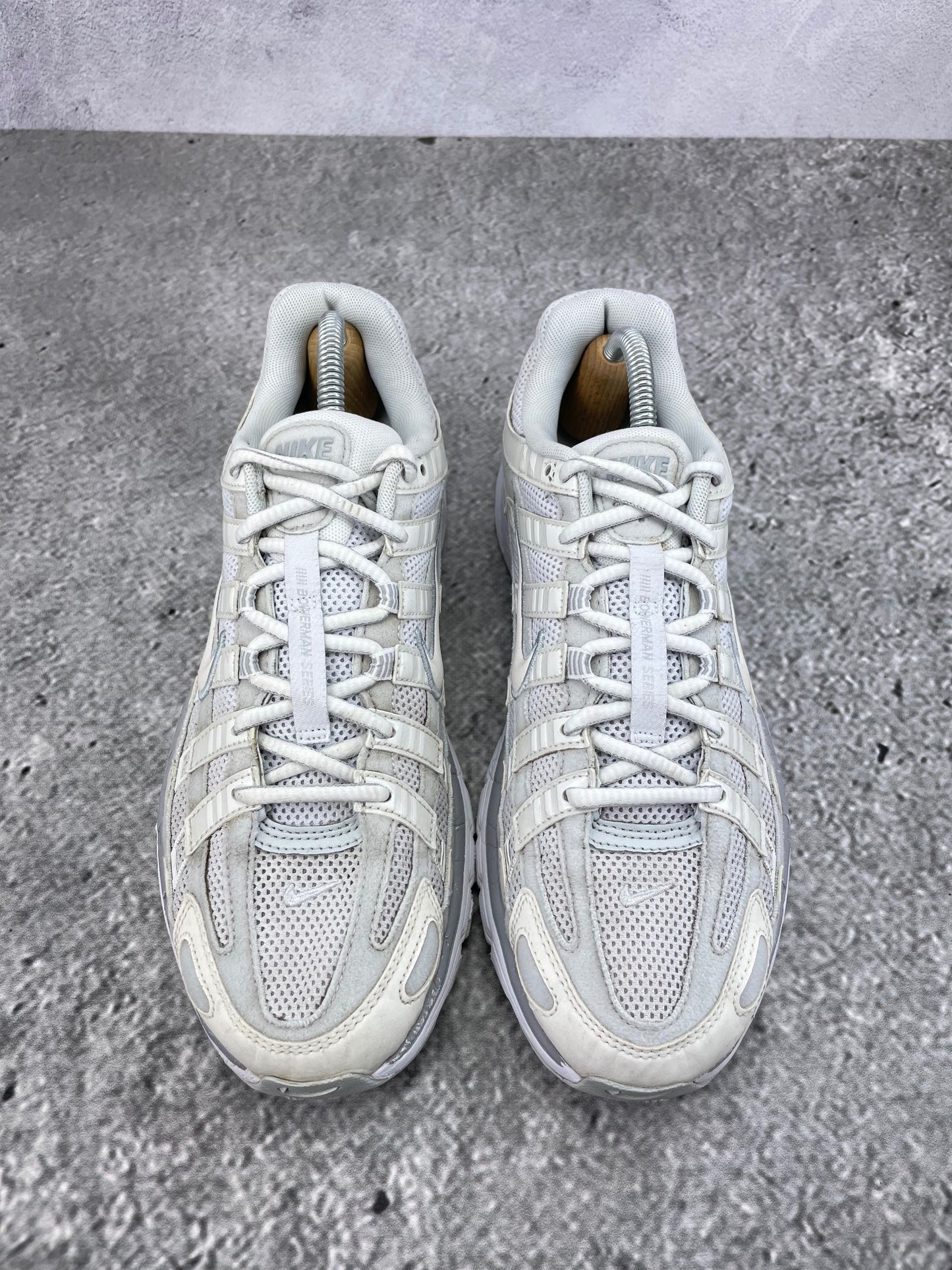 Nike P-6000 FV6603-101 - buty sportowe, widok z góry