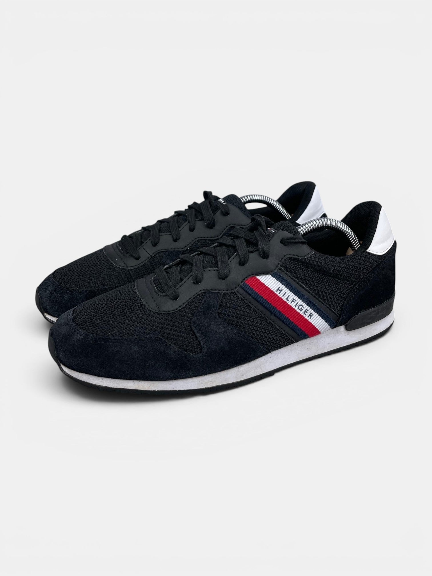 Tommy Hilfiger Iconic Mix Runner FM0FM04733 - buty sportowe, widok z boku