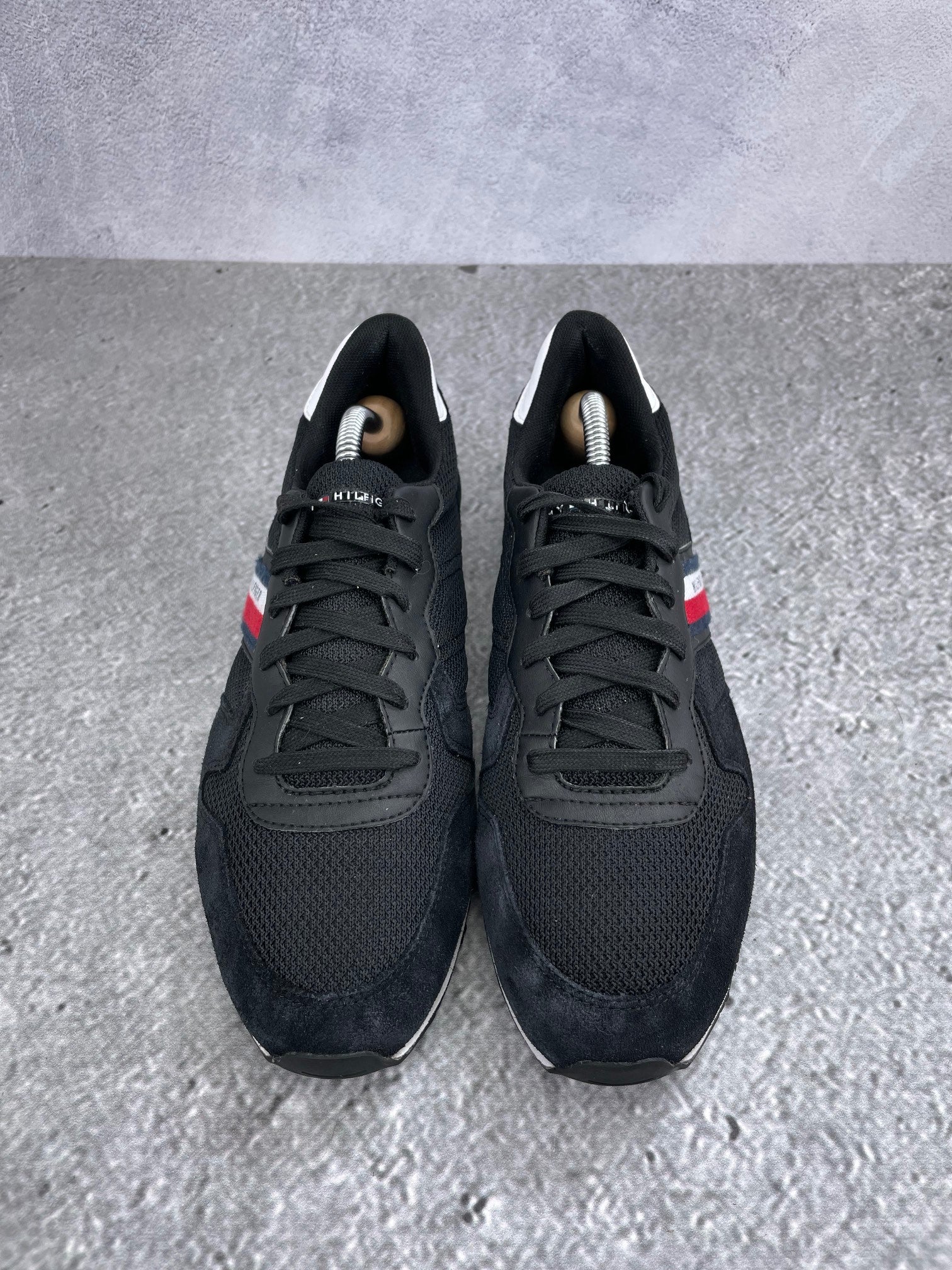 Tommy Hilfiger Iconic Mix Runner FM0FM04733 - buty sportowe, widok z góry