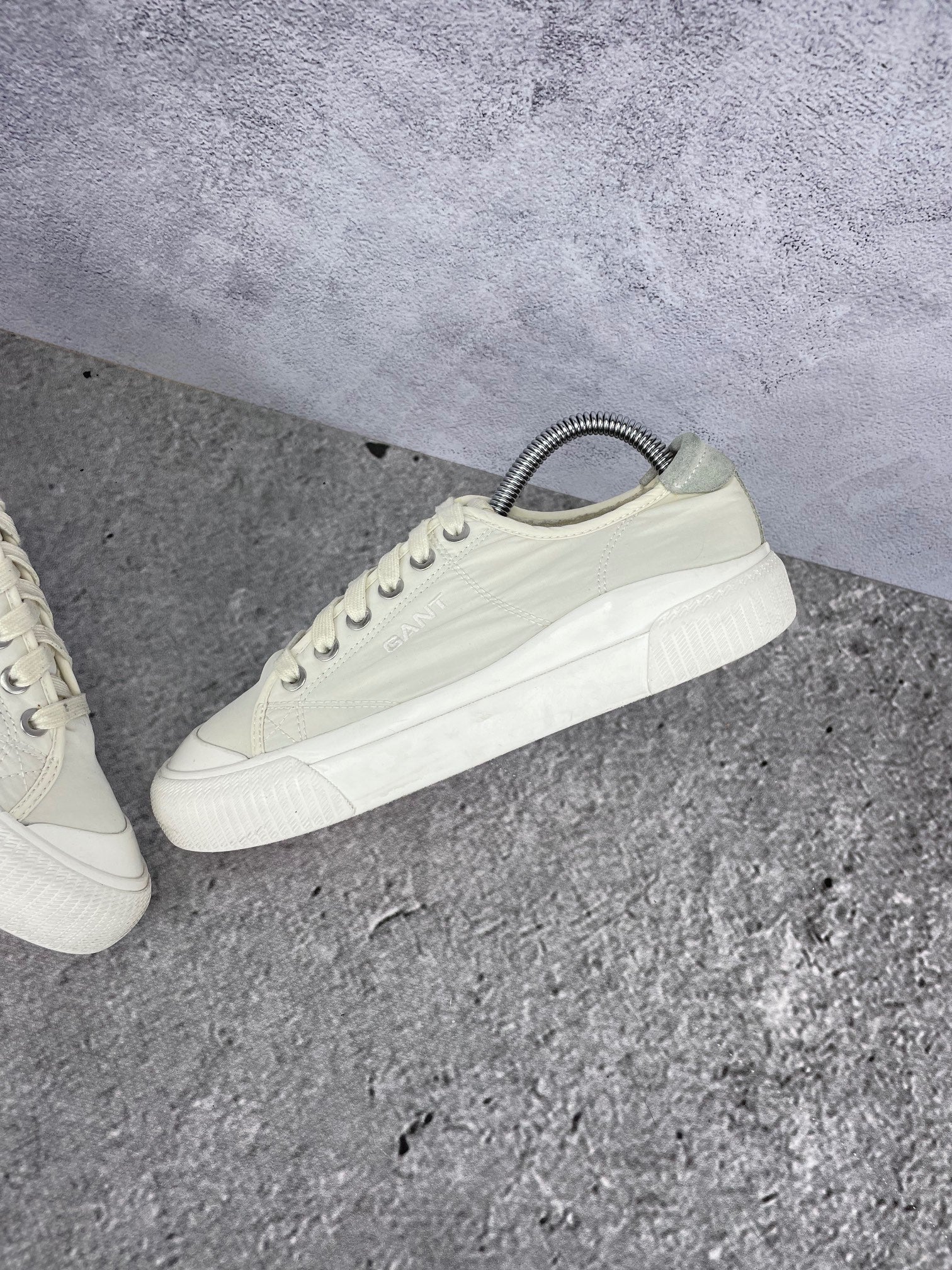 Gant Women's Nautilana Sneaker 26538768 - buty sportowe, widok z góry na wewnętrzną stronę butów