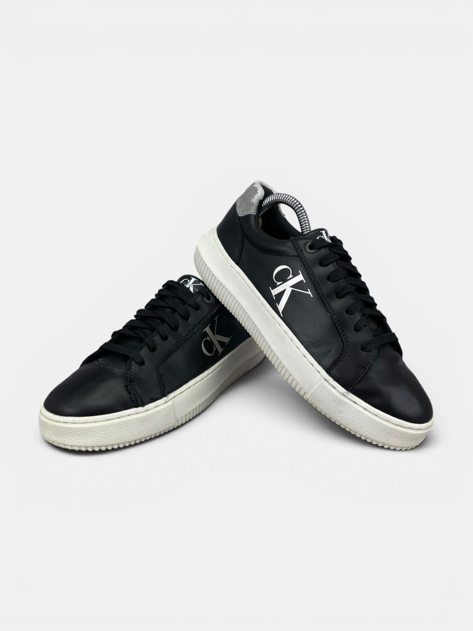 Calvin Klein Chunky Cupsole YM0YM01317 - buty sportowe, boczny profil