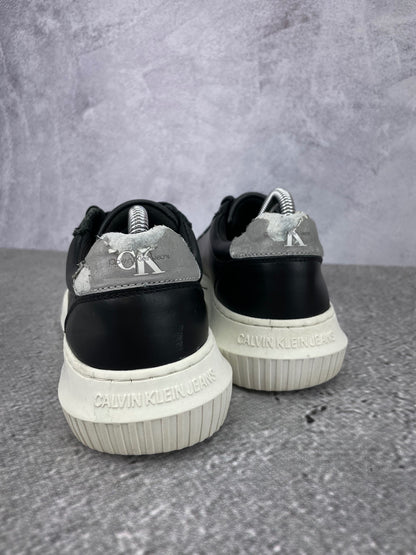 Calvin Klein Chunky Cupsole YM0YM01317 - buty sportowe, widok z tyłu