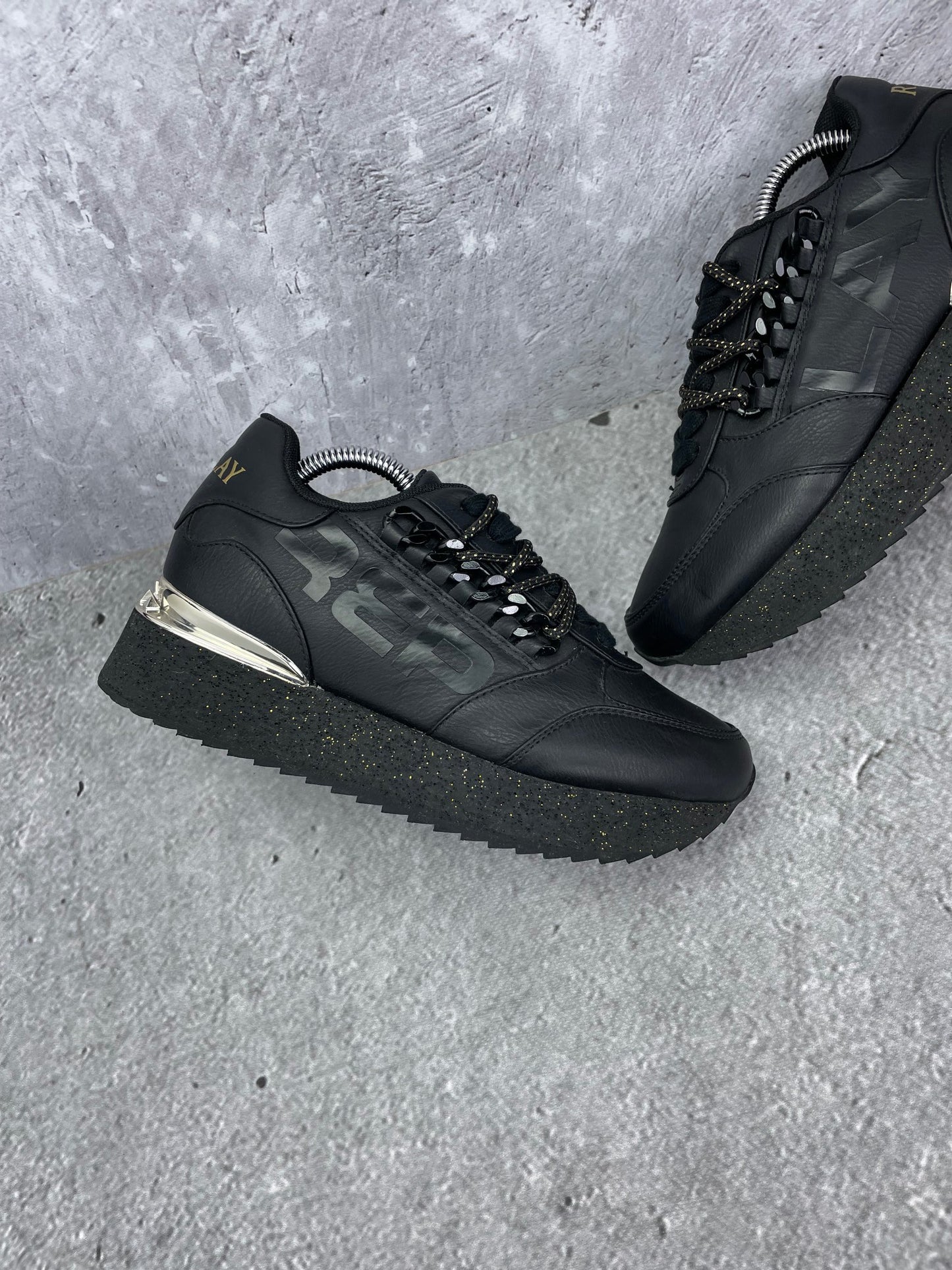 Replay Penny Sneakers RS630126S - buty sportowe, zewnętrzny panel lewego buta