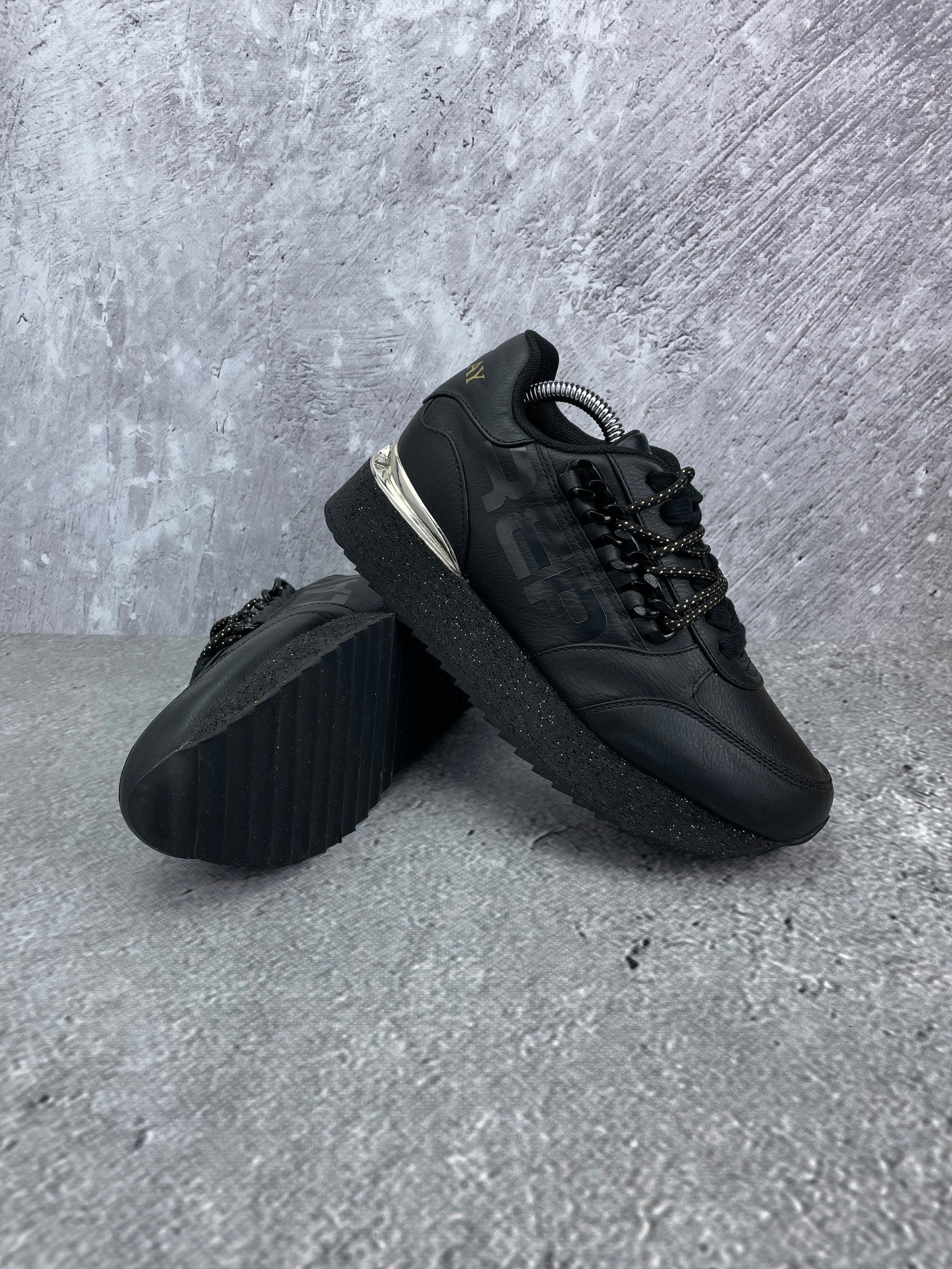 Replay Penny Sneakers RS630126S - buty sportowe, para butów, widok z boku na tle studyjnym