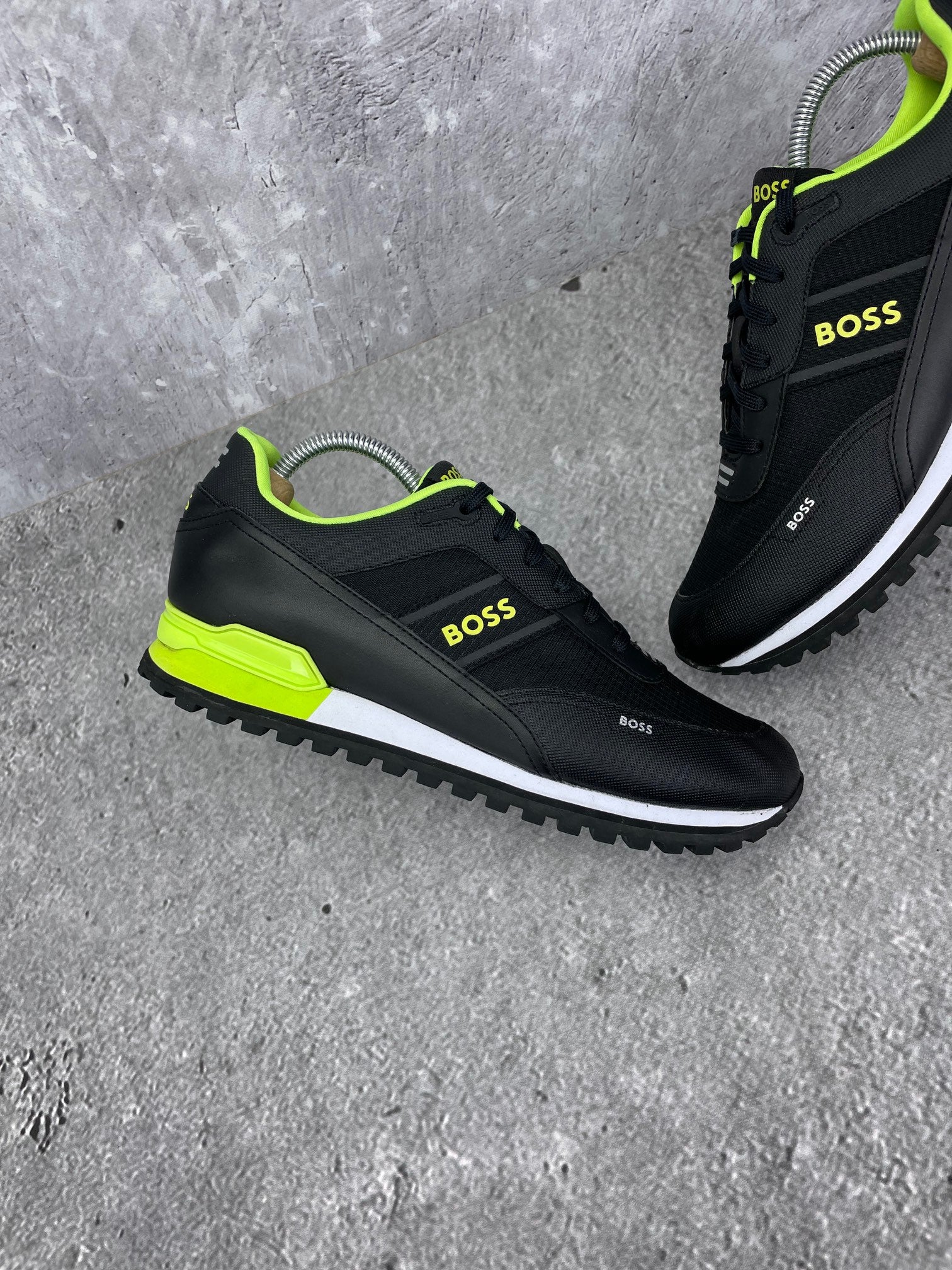 Hugo Boss Boss Competition Running Shoes 50493222 - buty sportowe, zewnętrzny panel lewego buta