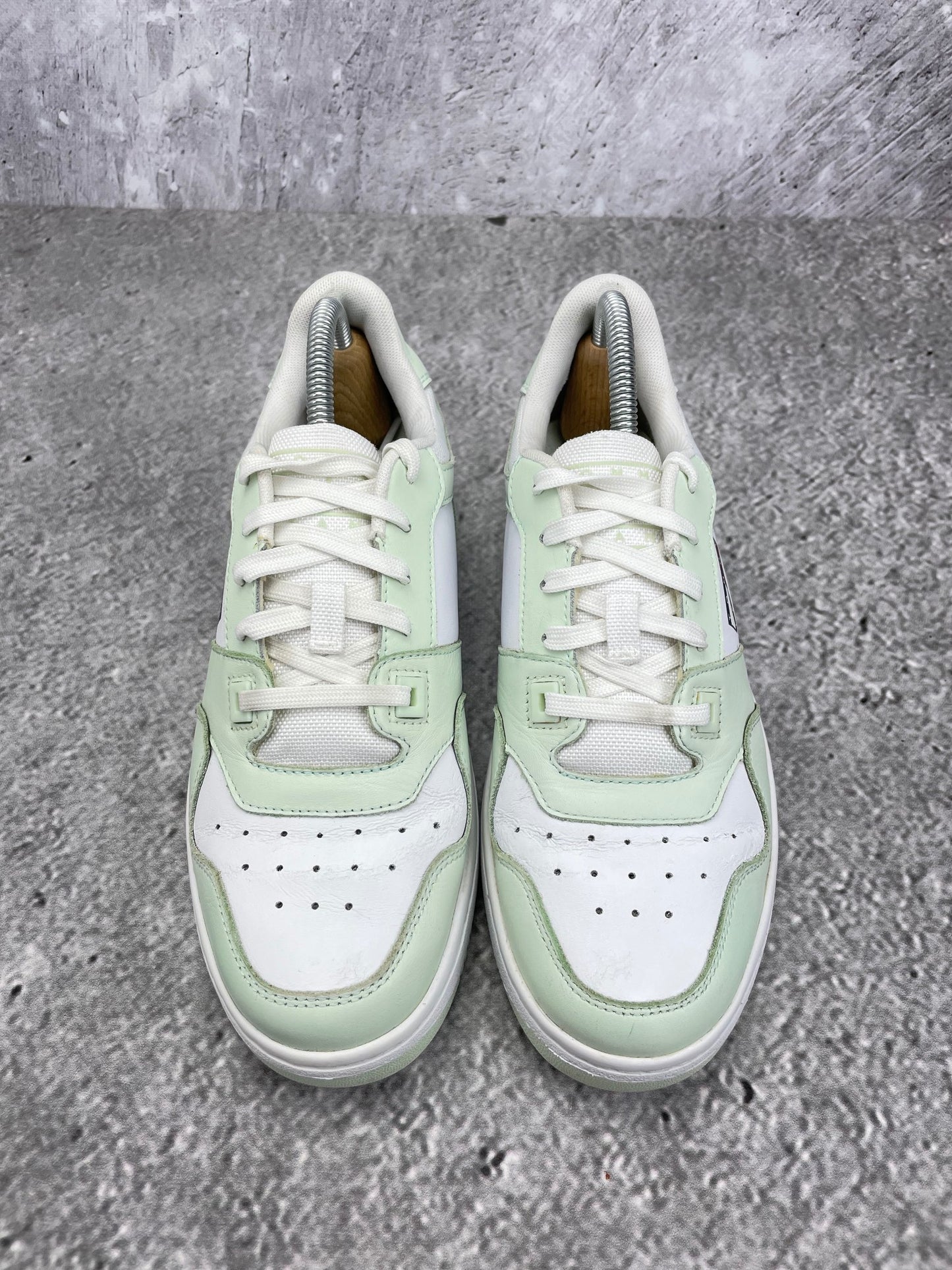 Tommy Hilfiger Retro Basketball Sneaker EN0EN02102_LXW - buty sportowe, widok z góry