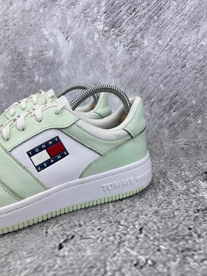 Tommy Hilfiger Retro Basketball Sneaker EN0EN02102_LXW - buty sportowe, opcjonalne zdjęcie 1