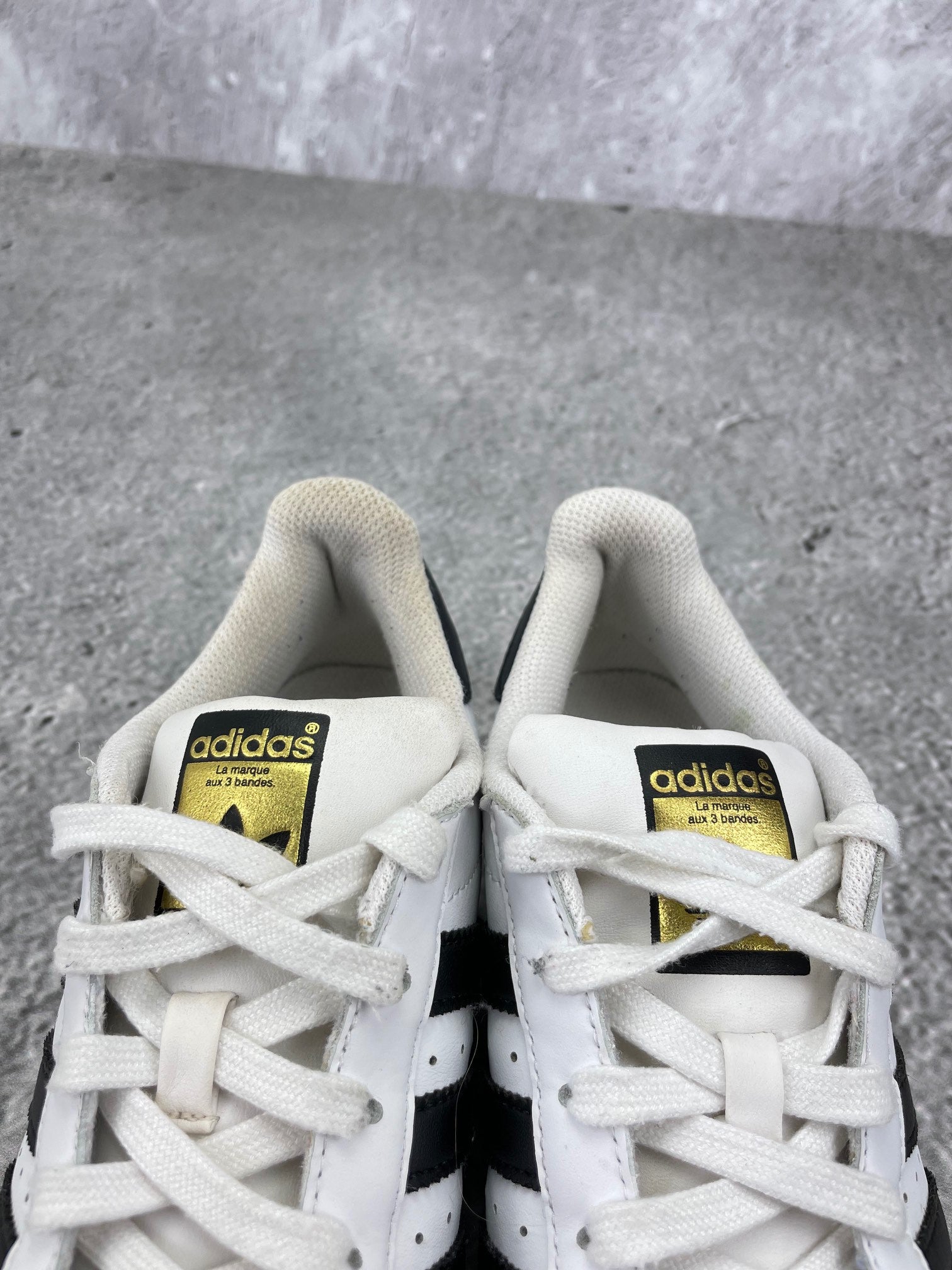 Adidas Superstar II White Gold Tongue - buty sportowe, zapiętki butów