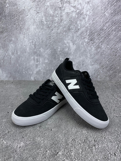 New Balance Jamie Foy 360 NM306BLJ - buty sportowe, para butów, widok z boku na tle studyjnym