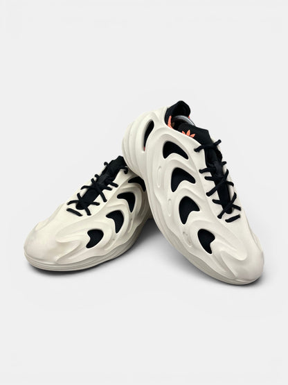 Adidas AdiFOM Q HP6528 - buty sportowe, boczny profil
