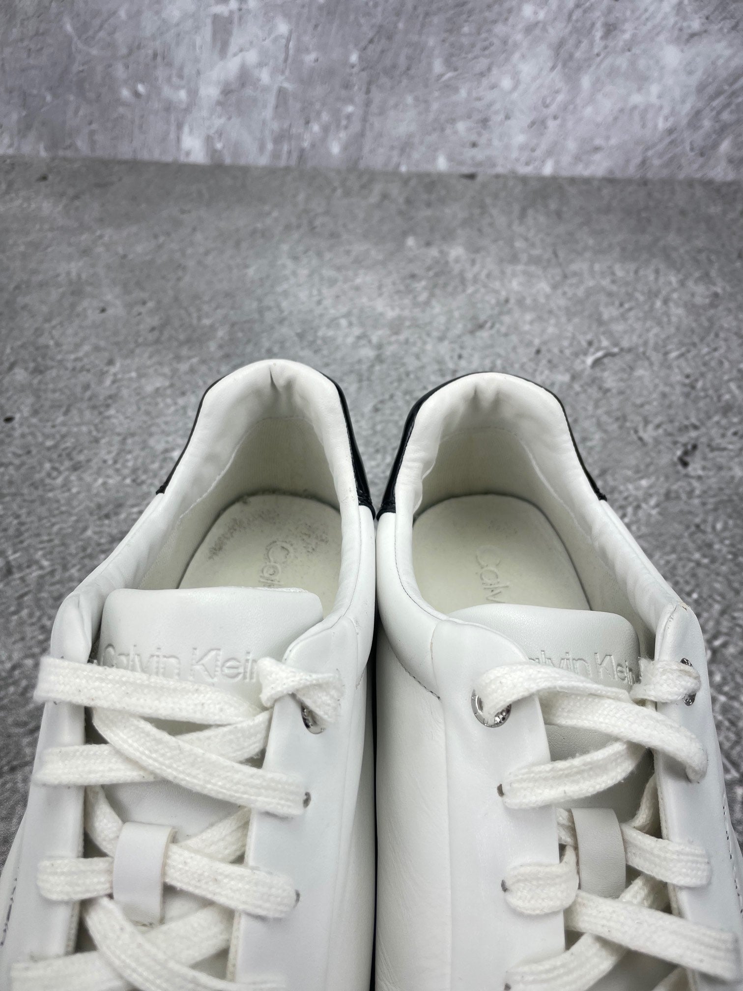 Calvin Klein Sneakers HW0HW02747 - buty sportowe, zapiętki butów