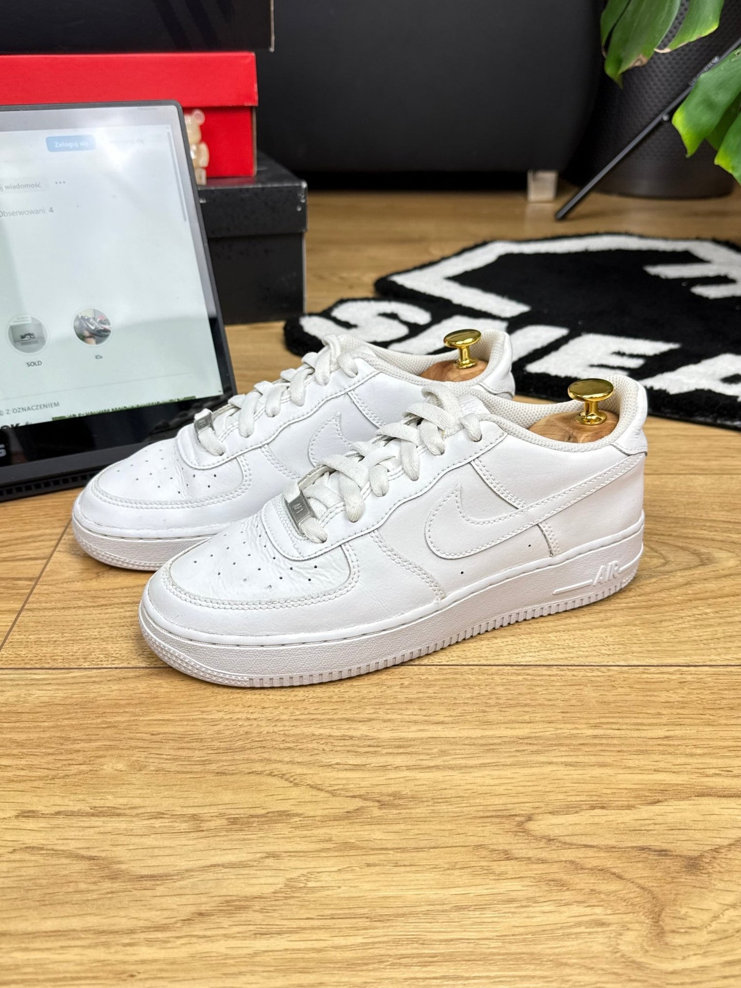 Nike Air Force 1 Low (38.5)